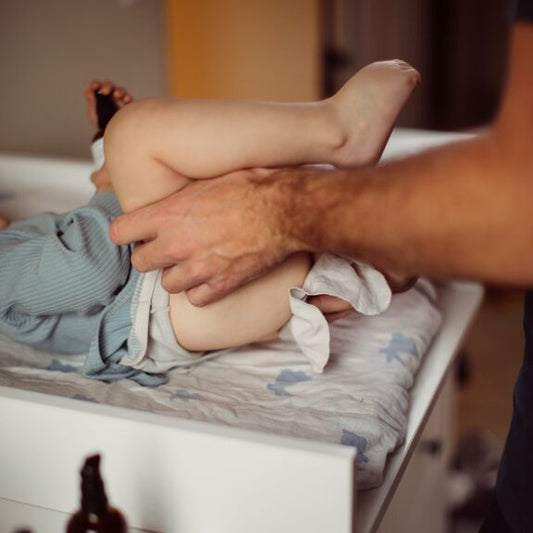 "Change - moi" : liniment bio nettoyant et démaquillant dès la naissance - Routinea