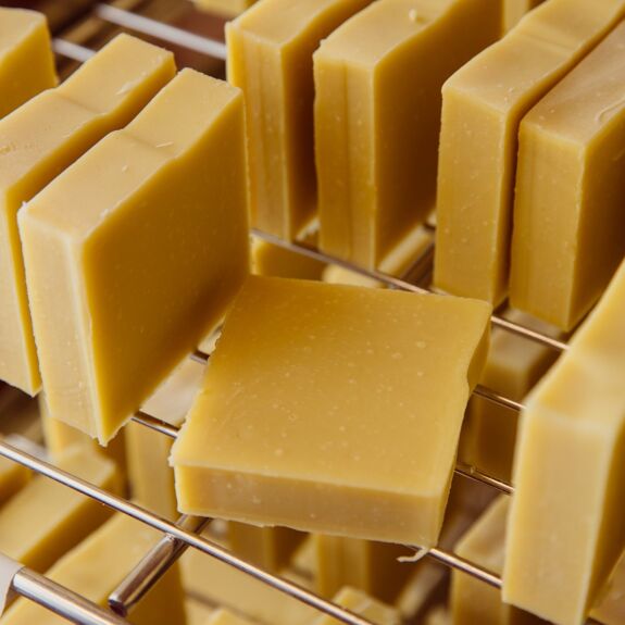 "Lave moi" : savon surgras dès la naissance - Routinea