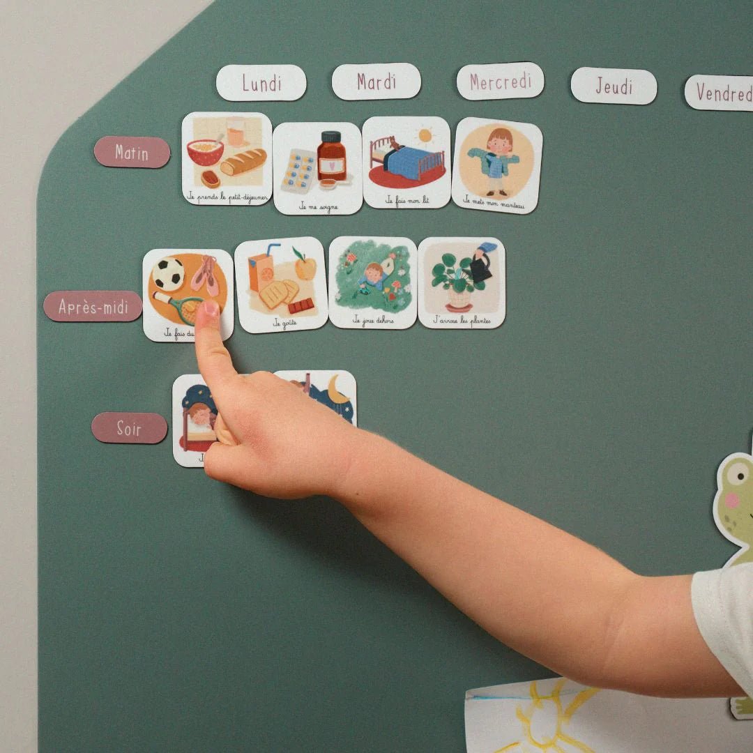Jeu magnétique éducatif 'Ma routine magnétique du matin & du soir' (tableau en supplément) - Routinea